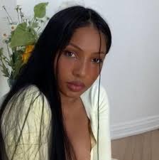 How Indie Collaborator Diana Gordon Found Her Voice