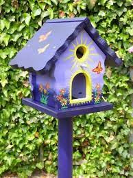 25 Best Diy Birdhouse Ideas Relaxwoman Birdhouses Attract Birds In Your Garden Or Apartment In 2020 Decorative Bird Houses Bird Houses Painted Homemade Bird Houses