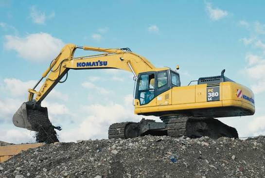 Komatsu PC380LC-7 Excavator