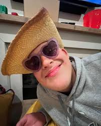 Unity Christian HS Young Life (@younglifeuchs) • Instagram photos and videos