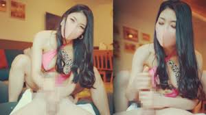 Torne -se um cavalo e uma punheta com M Man