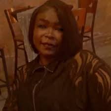 Terri J. Vaughn and her family🥰🥰