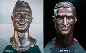 13 cristiano ronaldo statue memes that will make your tummy hurt from loling. Internet Laughed At This Guy S First Attempt At Cristiano Ronaldo S Bust So He Tries The Second Time Bored Panda