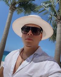 Jiménez (@dee_jimenz) • Instagram photos and videos