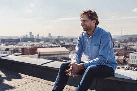 Vinted style showcase la kicks off on march 26th, and you're invited to take part in the festivities. Meet Jonas The Architect Of User Experience