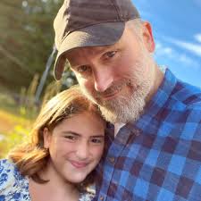 They call me the BAR BREAKER You should kick me out the club 🕺 I'm a big  bad wolf 🐺 I'm a JAMESON THUGGGGG 🥃 just dropped a new live performance  video