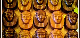 فرعون منس از جمله فراعنه ای بود که توانست مصر بالا و مصر پایین را با یکدیگر متحد کند و بر هر دو منطقه فرمانروا باشد. Ù‚ØµØ© ÙØ±Ø¹ÙˆÙ† Ù…ÙˆØ¶ÙˆØ¹