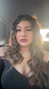 April Weese's Instagram, Twitter & Facebook