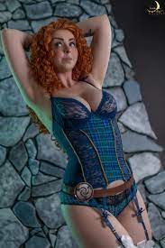 Merida cosplay by LunaRaeCosplay
