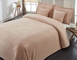 Cift Kisilik Rose Yatak Ortusu Yatak Ortusu 220 240 Yastik 50 70 2 Adet Kirlent 45 45 2 Adet Yatak Yatak Ortuleri Yatak Ortusu