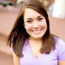 Lauren Corley (@lcorley820)