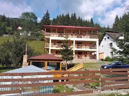 Cazare pensiune in moeciu de sus, priveliste superba, liniste confort. Cazare Vila Bianca Dragusin La Moeciu De Sus Brasov Transilvania Rucar Bran Moeciu