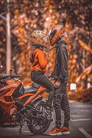 Pin By Pethum Madushan On Meedum Bike Photoshoot Bike Couple Bike Pic