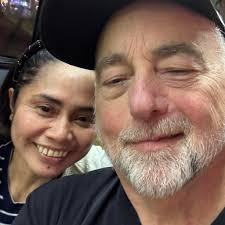 Bride Snakes in the play ground 1992 Star song..