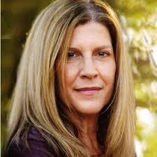 Emily Barb's Instagram, Twitter & Facebook