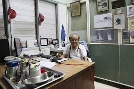 Sdr dr chen man hin is considered the grand old man of dap. Chen Man Hin Pengasas Perjuangan Bangsa Malaysia Roketkini Com