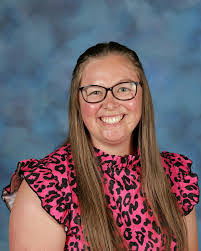 Heather Pullen's Instagram, Twitter & Facebook