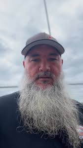 Out here for the HTP Chrissy party and surprised Steve Carkeet with this  awesome Chrissy pressie from the master Dave Reid 😅😳🥹 absolute  legends... #carculture10ess