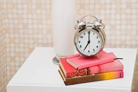 La sfârşitul lunii martie 2021, ora se schimbă din nou şi dăm ceasurile înainte. Cand Se Trece La Ora De VarÄƒ 2021 Cum Trebuie SÄƒ Ne SetÄƒm Ceasurile Antena 1