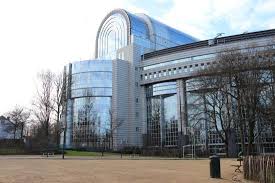 Órgano político encargado de elaborar, aprobar y reformar las leyes, que está compuesto por una cámara (unicameral) o dos cámaras (bicameral), cuyos miembros son elegidos por los ciudadanos con derecho a voto. Parlamento Europeu Picture Of Brussels Belgium Tripadvisor