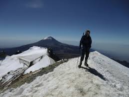 The story of popo and itza. Iztaccihuatl Mountain Information