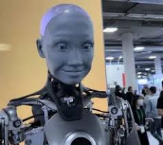 La increíble historia del hombre que se enamoró de un robot y quiere  casarse: "No imagino la vida sin ella"