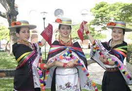 Image result for costumbres y tradiciones del pais de portugal