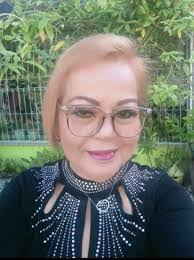 Hope Hinkle's Instagram, Twitter & Facebook