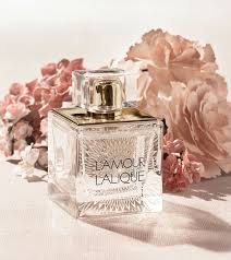 Bem Vindo Ao E S P Fashion Blog Brasil Perfume Perfume Design Perfume Scents