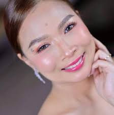 Where to find affordable bridal robes?