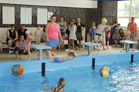 Not only bazen rajce vane, you could also find another pics such as alba rajce bazen, vane rajce de, rajce bazen strada, rajce se, rajce vane 2, rajce el, rajce bazen. Novinky Plavani Regena Cz