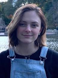 Brianna Royer's Instagram, Twitter & Facebook