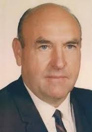 Leslie Clemmer's Instagram, Twitter & Facebook