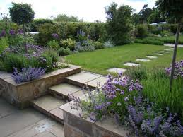 Google Image Result For Http Www Garden Design Pictures Com Image Files Cottage Garden 05 Proj Cotfgd001 Jpg Idei Ozeleneniya Sad Na Sklone Sadovye Idei