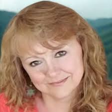 How to sleep in a trailer with a slide out while