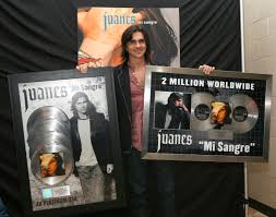 6 datos para recordar a cliff burton, legendario bajista de metallica Juanes Auf Twitter Dificil De Creer 15 Anos De Historia Con Misangre Gracias Youtubemusic Por Ser Parte De La Celebracion Y Hacerme Este Gran Regalo Https T Co L5lj6tmi3s Juanes Youtube Remastered Https T Co J98az05usc