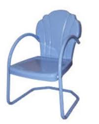 Designed by the late ed warmack of fort smith, arkansas this is one of only a very few designs that. The History Of Those Iconic Metal Lawn Chairs Metal Lawn Chairs Lawn Furniture Lawn Chairs