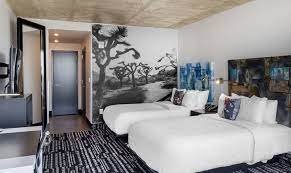 Wake Up Inspired At The Lorenzo Hotel Your Hip Dallas Hotel Near Exciting Bars Delicious Restaurants And Fascinating Museums Dallas Hotels Hotel Dallas Bars