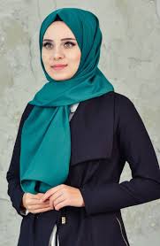 Krep Sal Nedir Krep Kumas Sal Ozellikleri Nelerdir Kadinev Com 2020 Moda Sal Stil