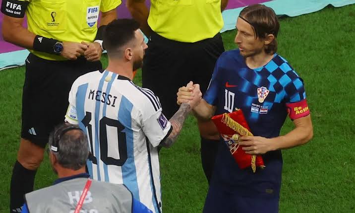 Luka Modric: de las críticas al árbitro a los elogios para Messi | Filo News
