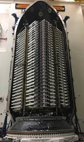 Spacex is developing a low latency, broadband internet system to meet the needs of consumers across. Elon Musk Stellt 60 Spacex Satelliten Vor Die Das Internet Revolutionieren Sollen Business Insider
