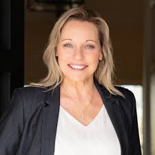 Bee Cave Agents, 236 Compass Real Estate Agents