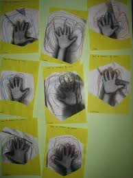 Premiere Realisation Graphique Des Moyens Prepa Materestelle Art Ce2 Cours D Art Art De Maternelle