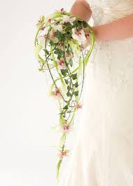 Get the best deals on red wedding bouquets. Wedding Florist Swindon And Wiltshire The Flower Meadow Florist Swindon Wedding Flowers