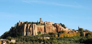 Provides you with a tourist guide, tourist information, news and events up to date in orvieto area. Underground Orvieto With Chambers Architects