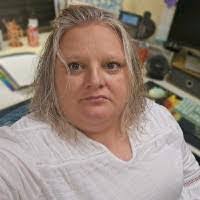 Darlene Castle's Instagram, Twitter & Facebook