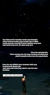 Dengan menggambarkan bentuk, ciri maupun sifat yang melekat. Pin Di Quotes 1