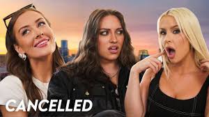 Tana Mongeau And Ashly Schwan'S Sexiest Bff Moments: Photos | Life & Style