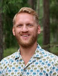 Julia Westman's Instagram, Twitter & Facebook