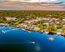 The mount dora community building theatre located at 520 n. Around Mount Dora Home Facebook